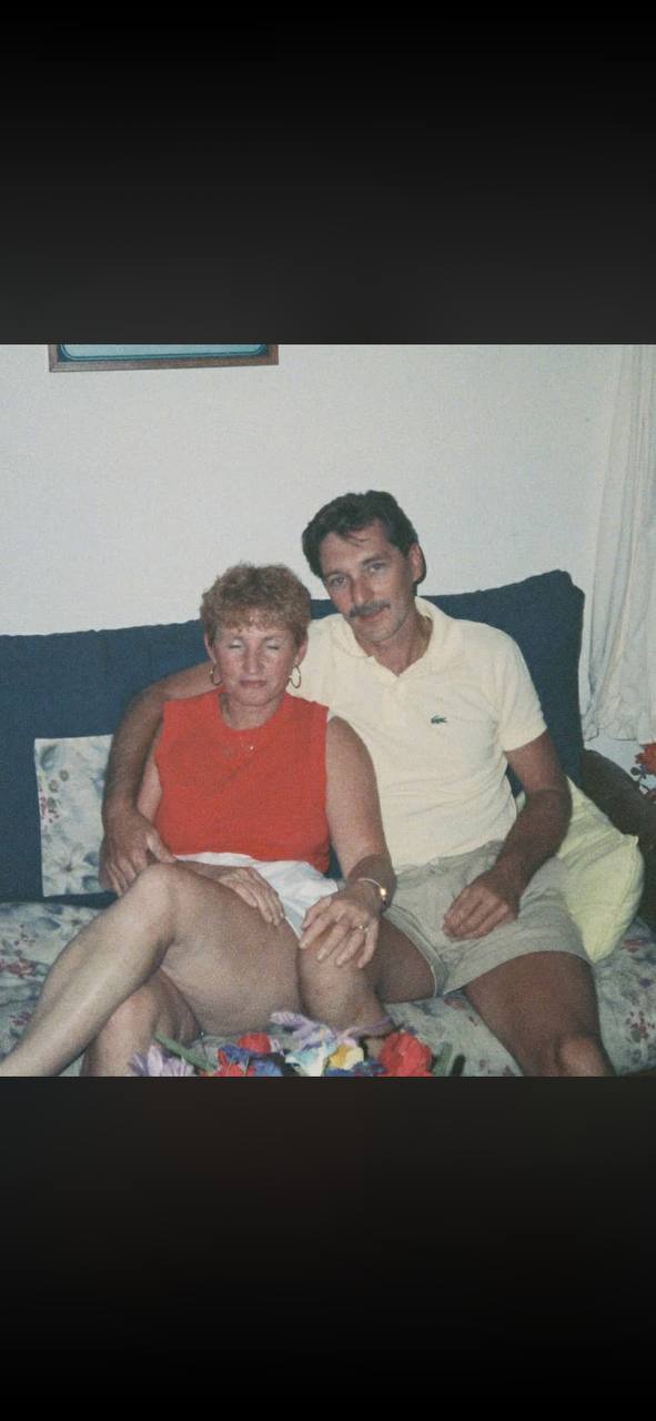 Jerry and Gloria Rhodes — the early years